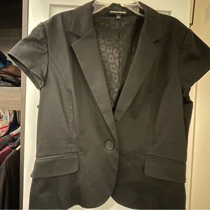 Black Express short sleeve blazer